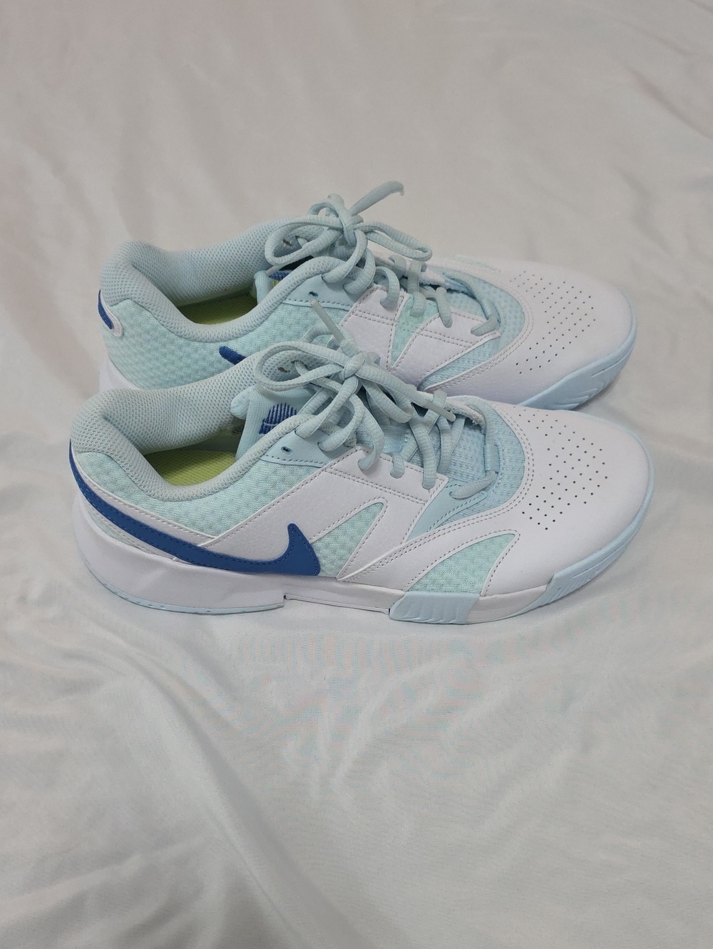 Nike Court Lite 4 Womens Shoes